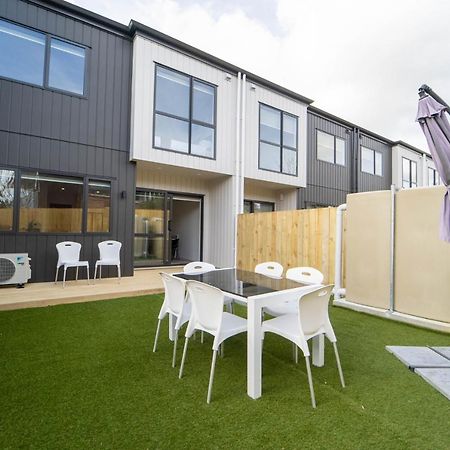 Modern Sunnyhills Town House Villa Auckland Bagian luar foto