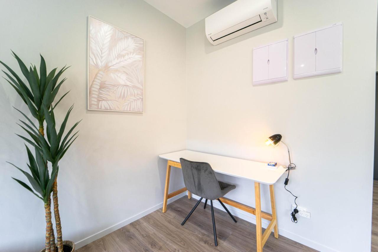 Modern Sunnyhills Town House Villa Auckland Bagian luar foto