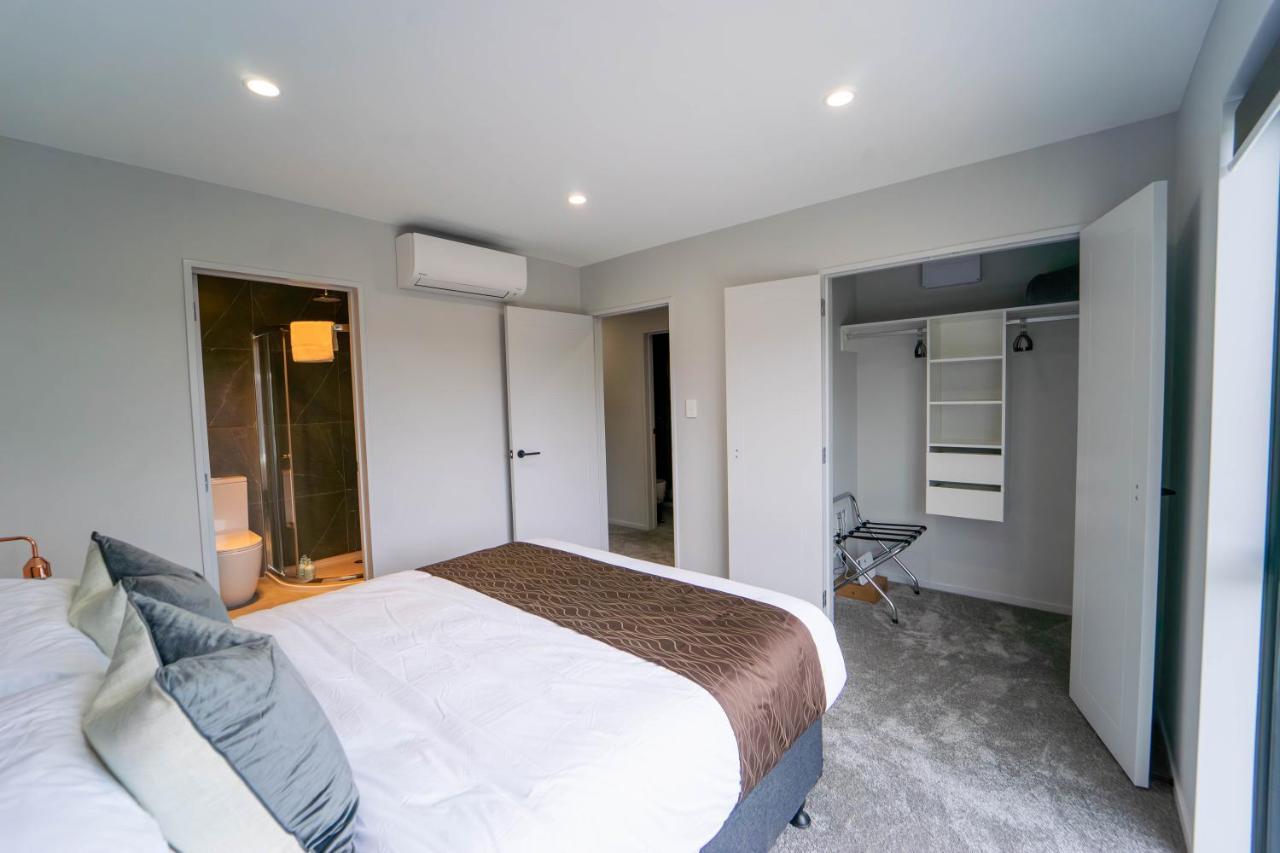 Modern Sunnyhills Town House Villa Auckland Bagian luar foto