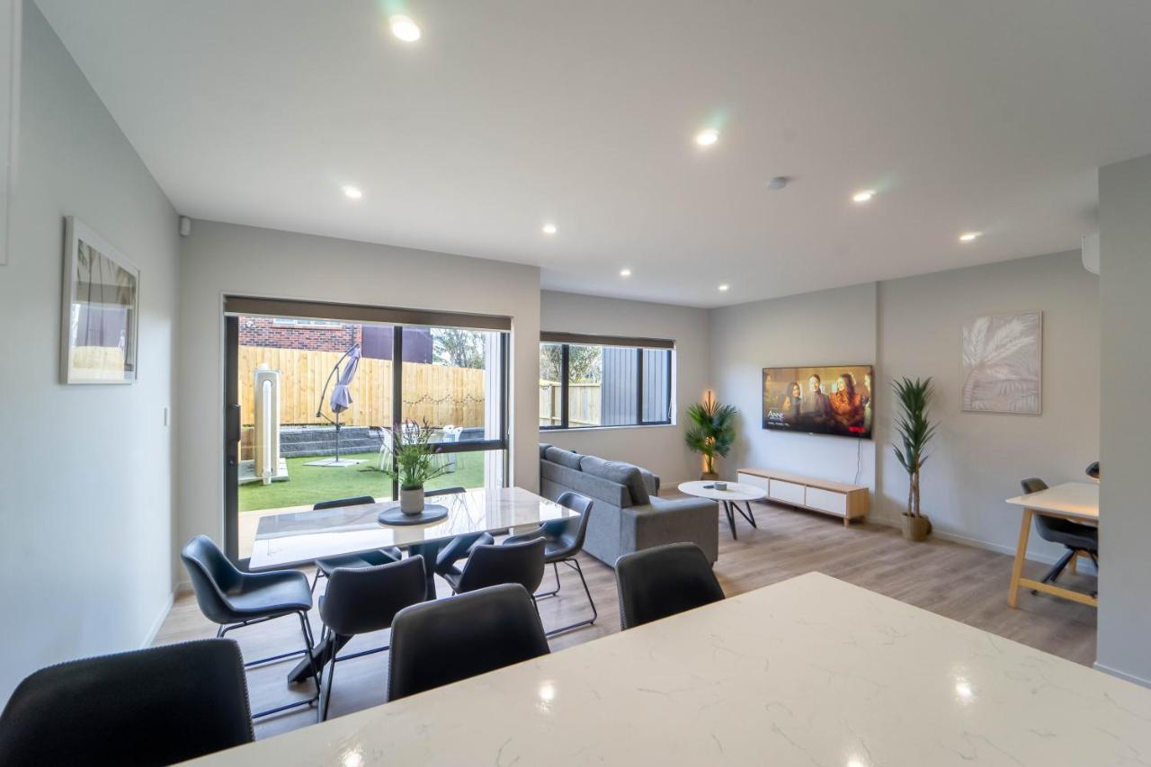 Modern Sunnyhills Town House Villa Auckland Bagian luar foto