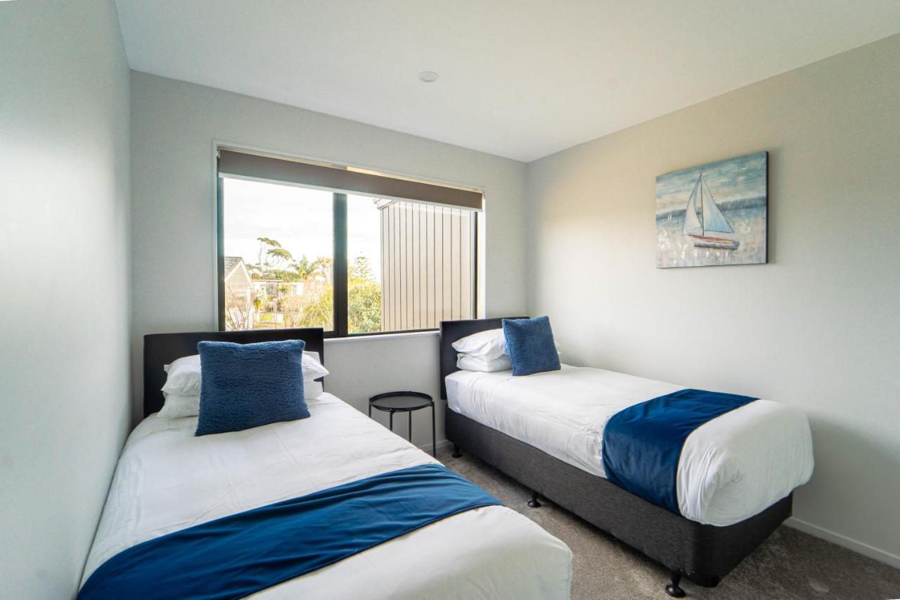 Modern Sunnyhills Town House Villa Auckland Bagian luar foto